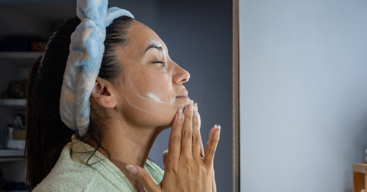 The Best Nighttime Skin Care Routine for Healthy Skin